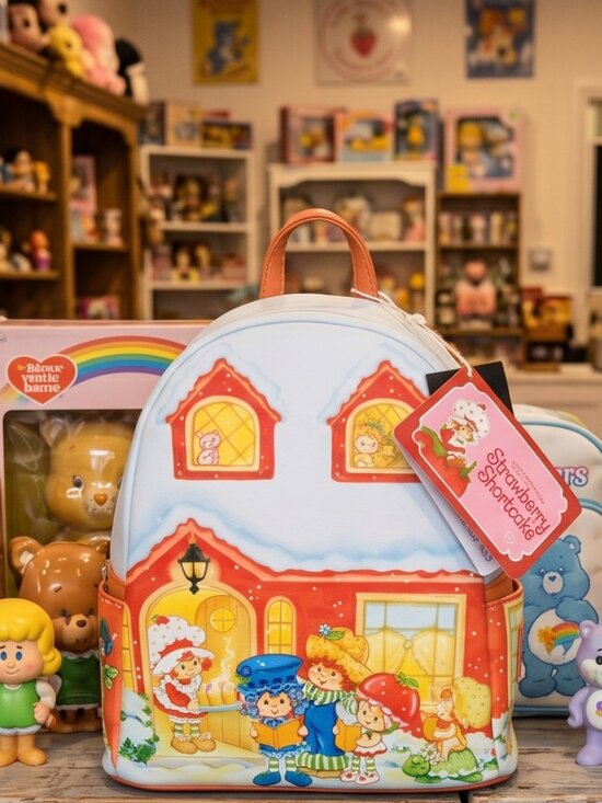 Christmas Strawberry Shortcake Loungefly Mini Backpack NWT main image 5